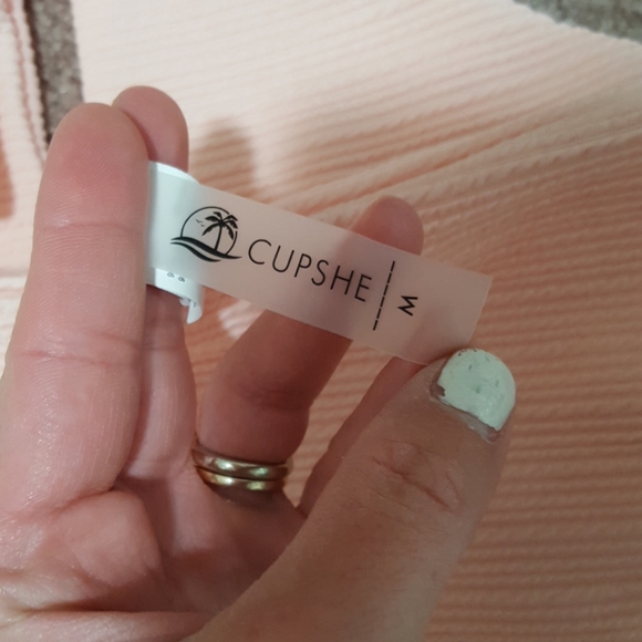 Cupshe Bathing Suit - Picture 3 of 3